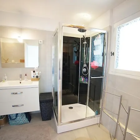 Apartment Sinfona - Flat 75 *